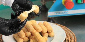 Máquina de Hacer Tequeños